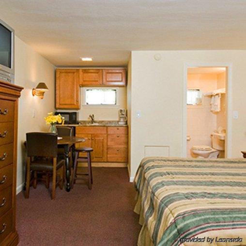 Motel Sands By The Sea